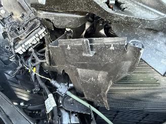 BMW iX2 eDrive20 73kWh 204PK Aut. M-Sport VOLL! picture 41