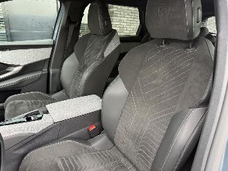 Peugeot e-5008 GT NEW MODEL! 73kWh 214PK Aut. 7-personen picture 18