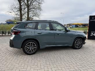 BMW iX1 eDrive20 67kWh 204PK M-Sport picture 9