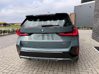 BMW iX1 eDrive20 67kWh 204PK M-Sport picture 12