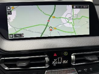 BMW 1-serie M-SPORT FULL OPTIONS! 118i 136PK Steptronic picture 25