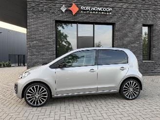 skadebil auto Volkswagen Up! 1.0 MPI 60PK BMT High-UP! ECC Stoelverw. Multifunc. stuur 17” VOL! 2018/10