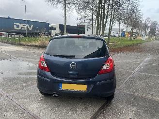 Opel Corsa 5 deurs Airco! NAP! Minimale schade picture 3