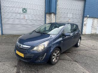 Opel Corsa 5 deurs Airco! NAP! Minimale schade picture 5