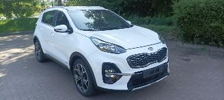  Kia Sportage 2.0-GT 185pk Diesel MHEV Automaat 4WD Leder JBL Dab audio Stoelverwarming Stoelventilatie Full-Led koplampenLed achterlichten Cruisecontrol Dimmende binnenspiegel Trekhaak CruiseControl 4xStoelverwarming Blindspot Systeem 360 Camerasysteem Elektrische ach 2019/12
