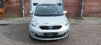 Kia Venga Automaat picture 8