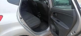 Kia Venga Automaat picture 16