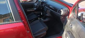 Citroën C3 1.2 Full-Led koplampen Led Dagrijverlichting Airconditioning stoelverwarming CruiseControl multifunctionele stuurwiel Dab audio systeem Lichtautomaat Drivelane assistent Mistlampen picture 12