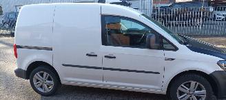  Volkswagen Caddy  2016/2