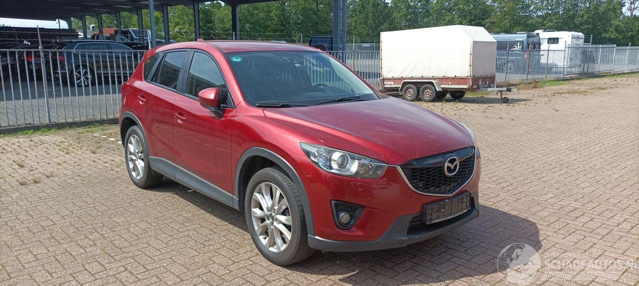 Mazda CX-5 2.2-Diesel 4x4 Leder Navi Xenon Bose-sound Climatecontrol 19-inch velgen CruiseControl Stoelverwarming Lichtautomaat Privacyglas keyless Entry trekhaak