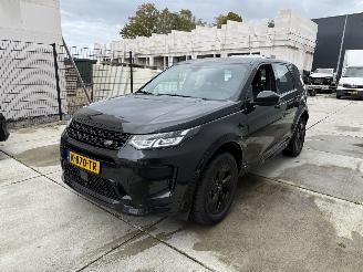 krockskadad bil auto Land Rover Discovery Sport P300e 1.5 HSE 4X4 PLUG IN HYBRID -PANO-CAMERA-NAVI-LEDER 2021/3