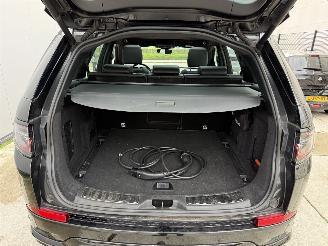 Land Rover Discovery Sport P300e 1.5 HSE 4X4 PLUG IN HYBRID -PANO-CAMERA-NAVI-LEDER picture 11