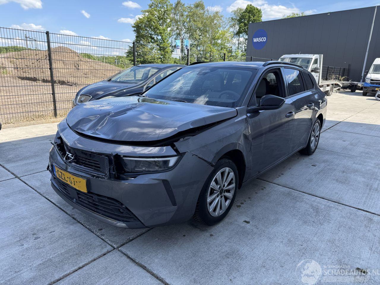 Opel Astra 1.2 Turbo Edition NAVI-PDC-CAMERA