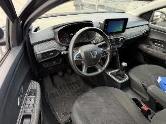 Dacia Jogger 1.0 TCE 7PERSOONS 81 KW-NAVI-PDC-CLIMA picture 3