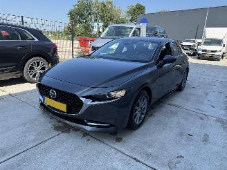 Schadeauto Mazda 3 2.0 e-SkyActiv-X M HYBRID 180 -NAVI-PDC-CLIMA 2020/9