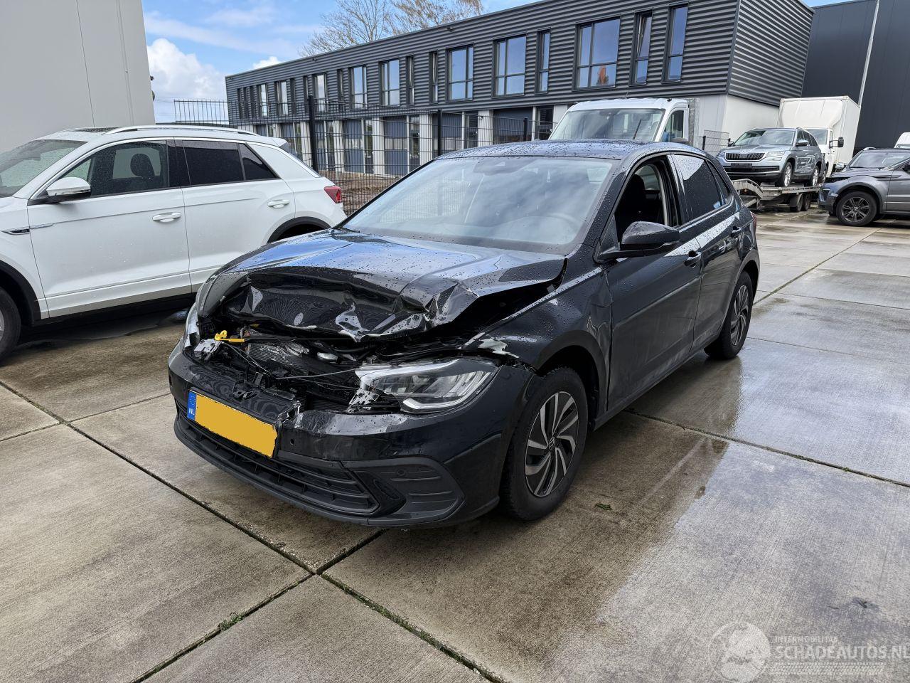 Volkswagen Polo 1.0 TSI Life Edition -CAMERA-PDC-STOEL VERWARMING