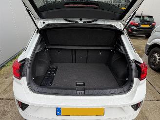 Volkswagen T-Roc 1.5 TSI R-Line DSG-PANO-CAMERA-KEYLESS-VIRTUAL picture 10