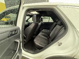 Volkswagen T-Roc 1.5 TSI R-Line DSG-PANO-CAMERA-KEYLESS-VIRTUAL picture 9