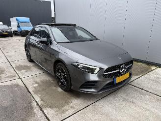 Mercedes A-klasse A250e Business Solution AMG Limited PANO - SFEER - LED picture 2
