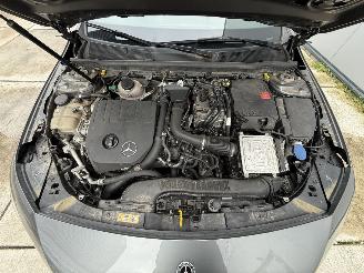 Mercedes A-klasse A250e Business Solution AMG Limited PANO - SFEER - LED picture 22