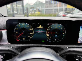 Mercedes A-klasse A250e Business Solution AMG Limited PANO - SFEER - LED picture 17