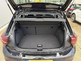 Volkswagen Polo 1.0 TSI Life Edition PDC-CAMERA-CRUISE picture 10