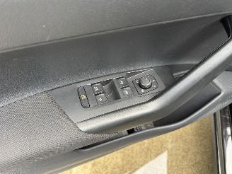 Volkswagen Polo 1.0 TSI Life Edition PDC-CAMERA-CRUISE picture 13