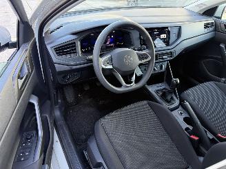 Volkswagen Polo 1.0 MPI 80 PK-CRUISE-PDC-APP picture 3