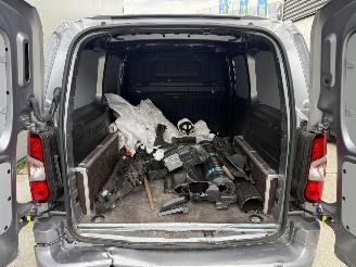 Opel Combo 1.5 BlueHDi 130 S&S L2 AUTOMAAT - CAMERA - 131PK - LED picture 10