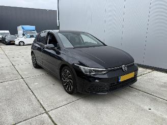  Volkswagen Golf 1.0 eTSI Life NAVI-CLIMA-CRUISE-LED 2022/10