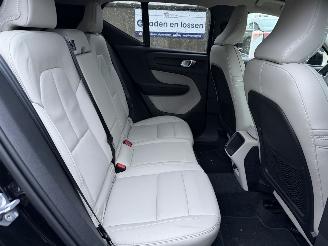 Volvo XC40 2.0 T4 AWD Momentum Pro Nap Nederlandse Auto picture 11