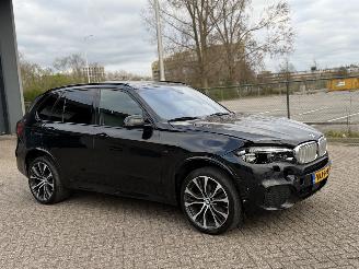 BMW  X5 XDrive Grijs Kenteken Pano Harman Kardon Head-Up picture 3