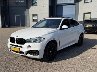 Schadeauto BMW X6 XDRIVE35i M-Pakket High Executive Bang&Olufsen Schuifdak Head-Up 2017/5
