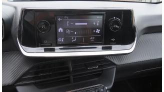 Peugeot 208 208 II (UB/UH/UP), Hatchback 5-drs, 2019 1.2 Vti 12V PureTech 75 picture 21