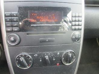 Mercedes A-klasse 180 AIRCO picture 11