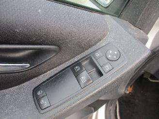 Mercedes A-klasse 180 AIRCO picture 16