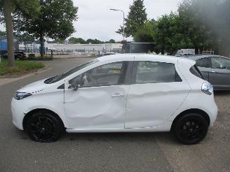 Renault Zoé R90 LIFE 41 KWH GEEN ACCU picture 2