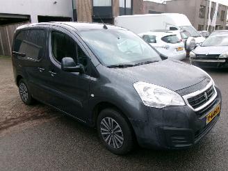  Peugeot Partner 1.6 HDI 75 PREMIUM PACK AIRCO NAVI 2016/6