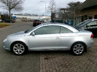 Volkswagen Eos 2.0-16V FSI picture 2