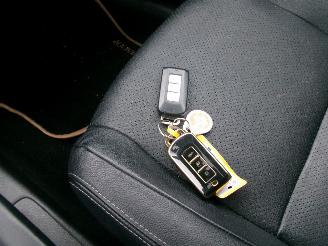 Mitsubishi Outlander 2.0 PHEV INSTYLE+ picture 20