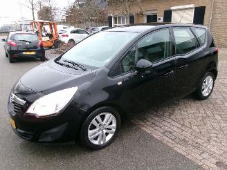skadebil auto Opel Meriva 1.4 EDITION 2011/7