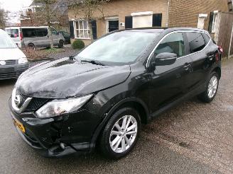 skadebil auto Nissan Qashqai 1.2 CONNECT EDITION 2014/5