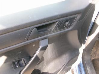 Volkswagen Caddy 2.0 TDI HIGHLINE picture 13