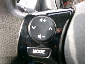 Citroën C1 1.0 e-VTI FEEL AIRCO picture 18