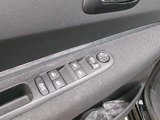 Peugeot 3008 1.6 VTI STYLE CLIMA PANO picture 14