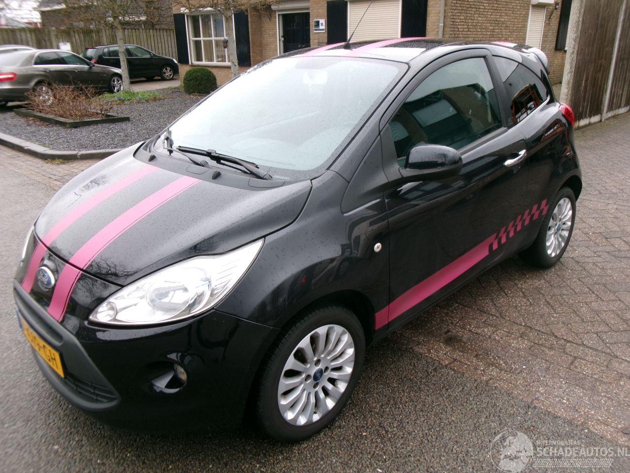 Ford Ka 1.2 TITANIUM X CLIMA