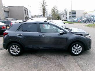 Kia Stonic 1.0 T-GDI DYNAMIC PLUSLINE picture 2