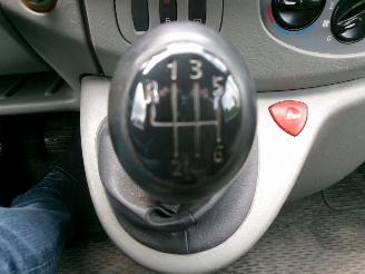 Renault Trafic 2.0 DCI L2 GENERIQUE picture 17