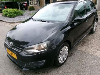 Unfallwagen Volkswagen Polo 1.4-16V COMFORTLINE 2010/3