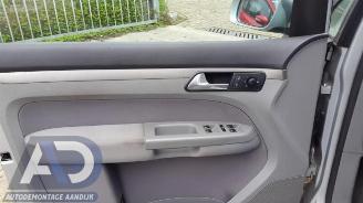 Volkswagen Touran Touran (1T1/T2), MPV, 2003 / 2010 1.9 TDI 105 Euro 3 picture 11